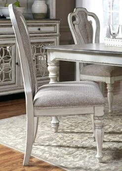Magnolia Manor Pedestal Dining Set W/ Splat Back Chairs