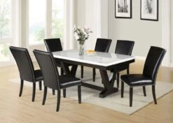 Finley Dining Room Set